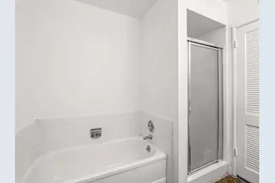 3725 N Fruit Avenue #B, Fresno, CA 93705 - Photo 19