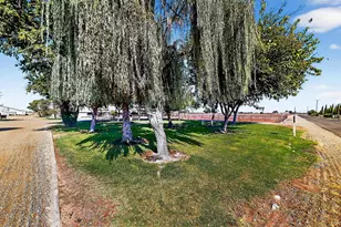 21160 2nd Ave, Stevinson, CA 95374 - Photo 77