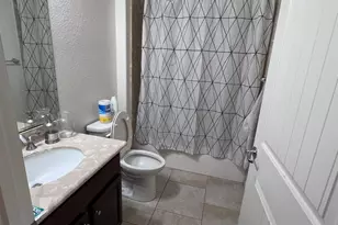 9595 Ballinger Dr, Sacramento, CA 95829 - Photo 5