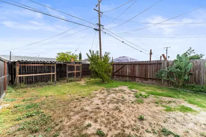 7529 Skelton Way, Sacramento, CA 95822 - Photo 21