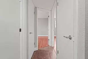 7529 Skelton Way, Sacramento, CA 95822 - Photo 13