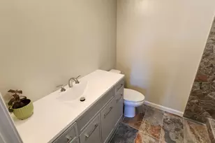 307 Mansfield Rd, Hollister, CA 95023 - Photo 35