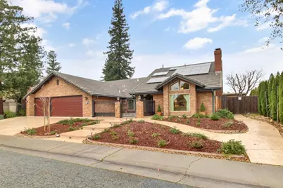 9153 Shady Hollow Way, Fair Oaks, CA 95628 - Photo 3