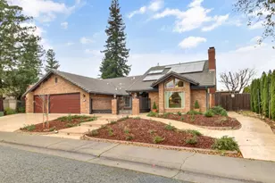 9153 Shady Hollow Way, Fair Oaks, CA 95628 - Photo 3