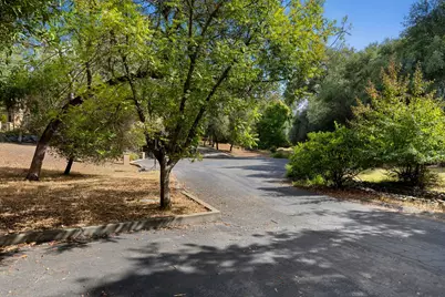 8739 Noland Lane, Fair Oaks, CA 95628 - Photo 3