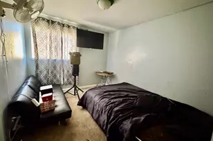 913 9th St, Turlock, CA 95380 - Photo 11