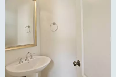 433 W Moraga Street, Tracy, CA 95391 - Photo 13