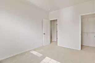 433 W Moraga St, Tracy, CA 95391 - Photo 29