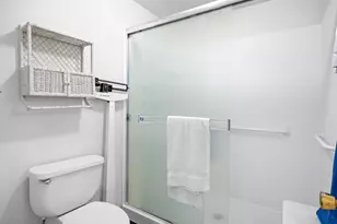 6450 Perrin Way, Carmichael, CA 95608 - Photo 37