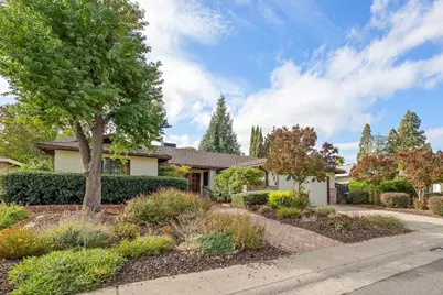 6450 Perrin Way, Carmichael, CA 95608 - Photo 3