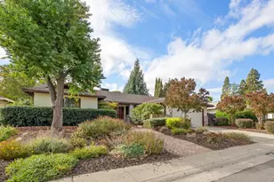 6450 Perrin Way, Carmichael, CA 95608 - Photo 3