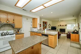 1612 Via Colabria, Gustine, CA 95322 - Photo 9