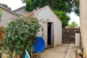 1612 Via Colabria, Gustine, CA 95322 - Photo 27