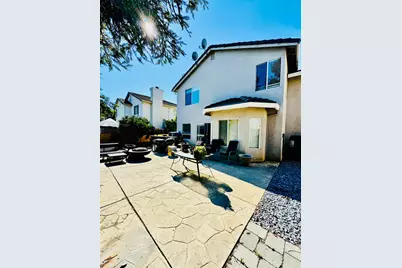 8360 Blackman Way, Elk Grove, CA 95624 - Photo 11