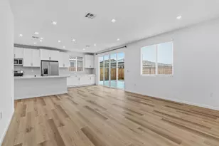 667 Estancia St, Lathrop, CA 95330 - Photo 29