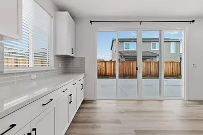 667 Estancia Street, Lathrop, CA 95330 - Photo 21