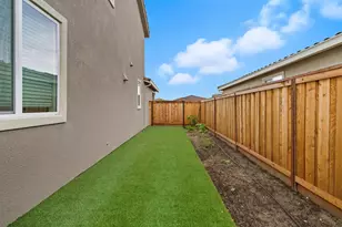 667 Estancia St, Lathrop, CA 95330 - Photo 47