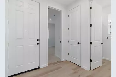 667 Estancia Street, Lathrop, CA 95330 - Photo 7