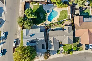 728 R St, Newman, CA 95360 - Photo 17