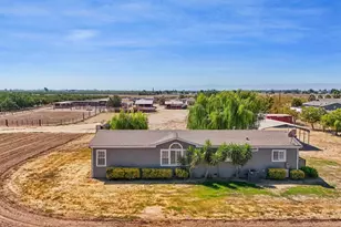 580 W Bowman Rd, French Camp, CA 95231 - Photo 1