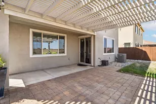 10409 Charles Morris Wy, Elk Grove, CA 95757 - Photo 41