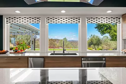 8155 Hubbard Road, Auburn, CA 95602 - Photo 17