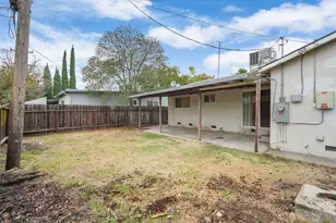 806 E Longview Ave, Stockton, CA 95207 - Photo 23