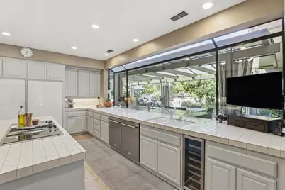 11575 Splitrock Court, Gold River, CA 95670 - Photo 37