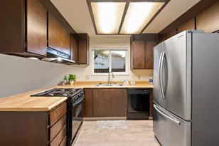 5846 Pikes Peak Way, Sacramento, CA 95842 - Photo 31