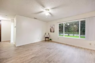 5846 Pikes Peak Way, Sacramento, CA 95842 - Photo 23