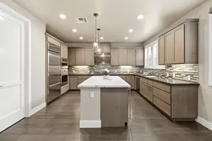 309 Fairgate Rd, Sacramento, CA 95825 - Photo 9