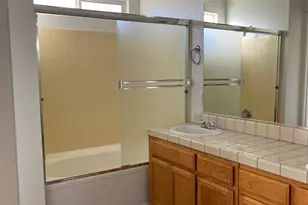 1460 Portsmouth Ln, Gustine, CA 95322 - Photo 5