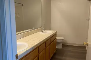 1460 Portsmouth Ln, Gustine, CA 95322 - Photo 9