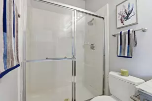 28 Genoa Ct, Sacramento, CA 95831 - Photo 17