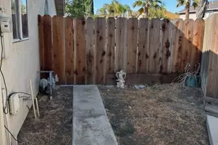 1007 Acaciawood Ct, Los Banos, CA 93635 - Photo 7