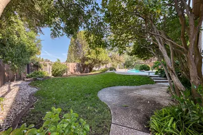 8057 Poulson Street, Citrus Heights, CA 95610 - Photo 35