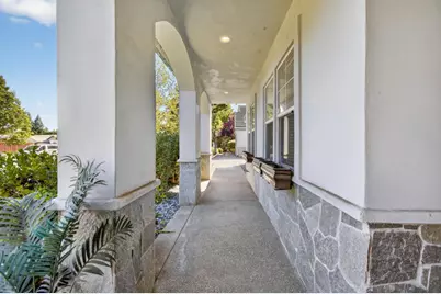 9011 Quail Cove Drive, Elk Grove, CA 95624 - Photo 5