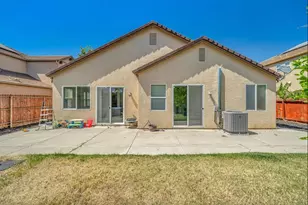 390 Munter St, Manteca, CA 95337 - Photo 15