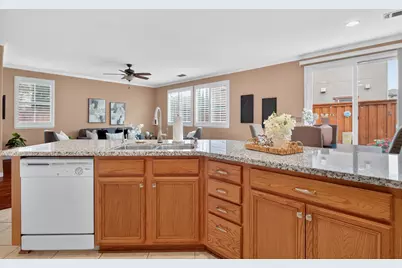 17350 W Mill Stone Way, Lathrop, CA 95330 - Photo 19