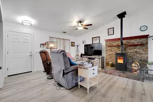 14141 Racine Cir, Magalia, CA 95954 - Photo 9