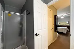 3913 Peacock Ln, Modesto, CA 95356 - Photo 21