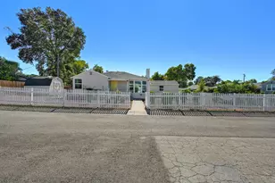 2800 Villa Vista Way, Sacramento, CA 95821 - Photo 3