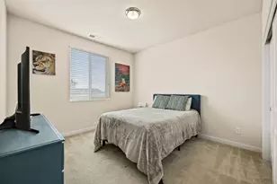 4040 Aura Way, Rancho Cordova, CA 95742 - Photo 35