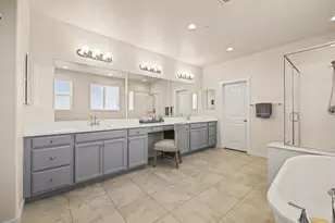 4040 Aura Way, Rancho Cordova, CA 95742 - Photo 3