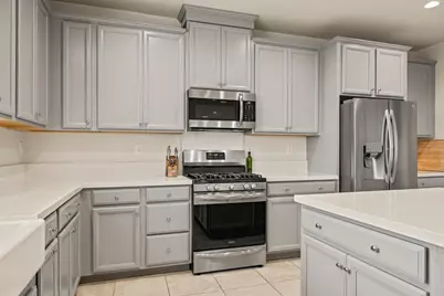 4040 Aura Way, Rancho Cordova, CA 95742 - Photo 15