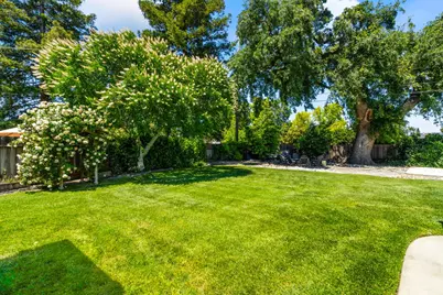 2433 Broadridge Way, Stockton, CA 95209 - Photo 47