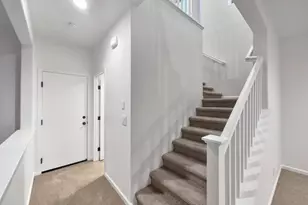 1817 Terracina Dr, Sacramento, CA 95834 - Photo 27