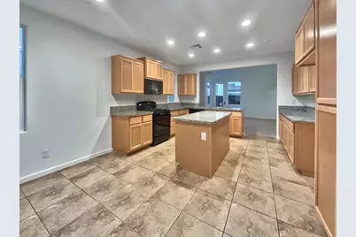 1817 Terracina Drive, Sacramento, CA 95834 - Photo 23