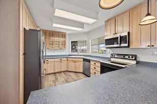 Capital Circle, Sacramento, CA 95828 - Photo 9