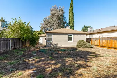 1930 Wall Street, Tracy, CA 95376 - Photo 23